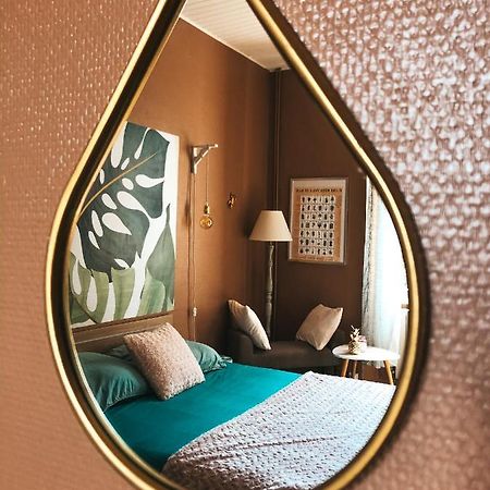 Chambre Salle De Bain Partagee Cognac Bagian luar foto